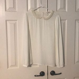 Pearl collar cream colored blouse